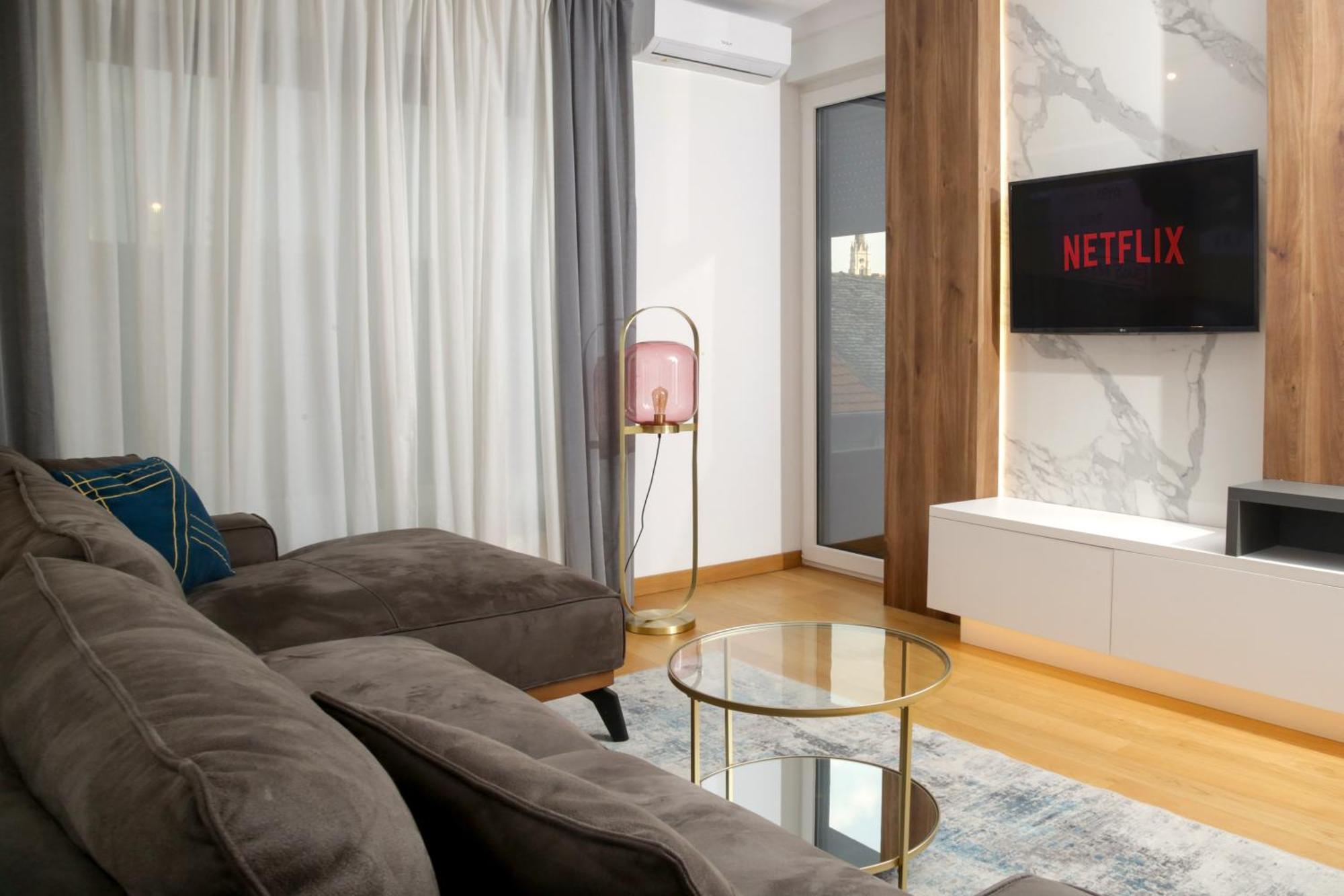 Supernova Royal Residence Novi Sad Eksteriør bilde